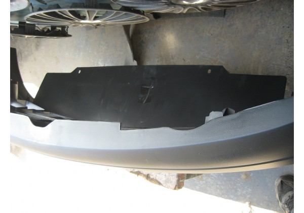 Бампер передній з накладками і губою Renault Kangoo, 03-08, 8200152587, 7701056418 *